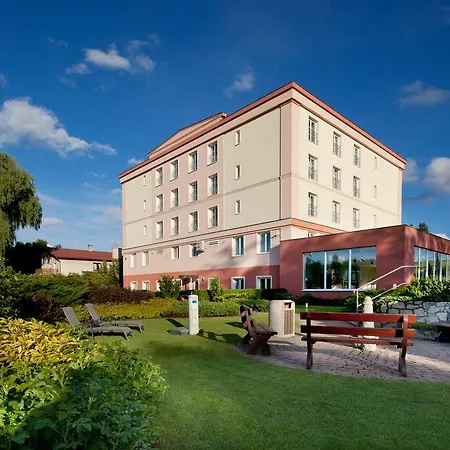 فندق Francis Palace 4*
