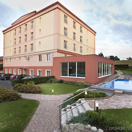 Francis Palace Hotel